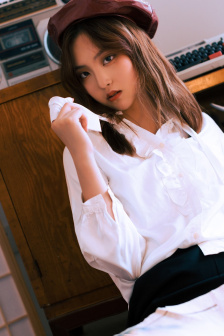 爱得色放